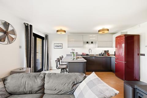 1 bedroom flat for sale, Auckland Road, Auckland Court Auckland Road, CB5
