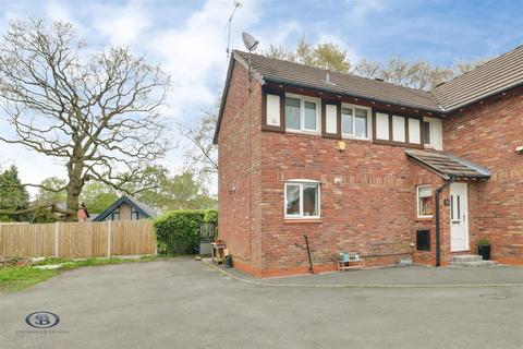 2 bedroom mews for sale, Cranford Mews, Alsager