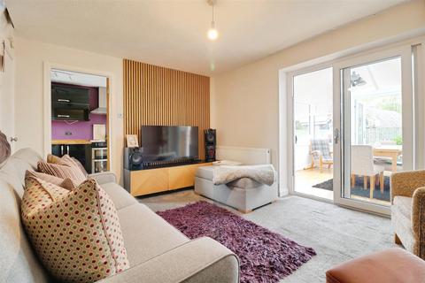 2 bedroom mews for sale, Cranford Mews, Alsager