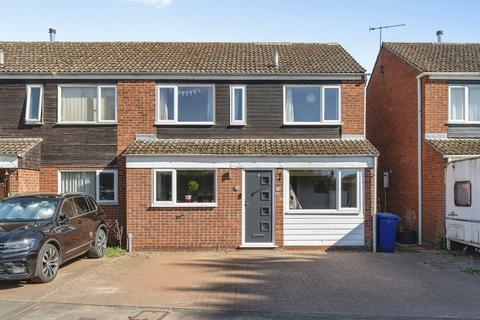 4 bedroom semi-detached house for sale, Laburnum Close, Red Lodge, Bury St. Edmunds