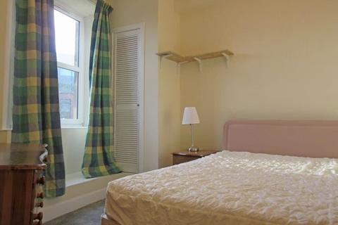 2 bedroom flat to rent, Morrison Street, Edinburgh, Midlothian, EH3
