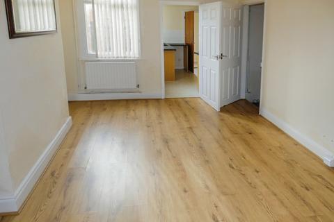2 bedroom terraced house for sale, Mayors Walk, Peterborough