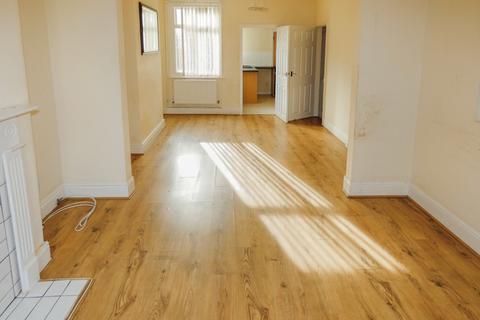 2 bedroom terraced house for sale, Mayors Walk, Peterborough