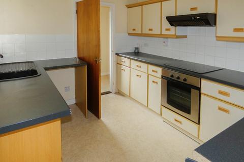 2 bedroom terraced house for sale, Mayors Walk, Peterborough