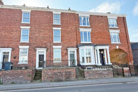 3 bedroom townhouse for sale, St Michaels Street, Shrewsbury