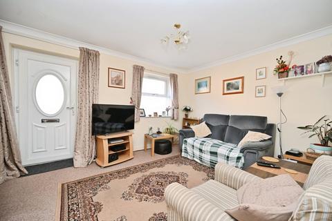 2 bedroom end of terrace house for sale, Waterside, Ripon