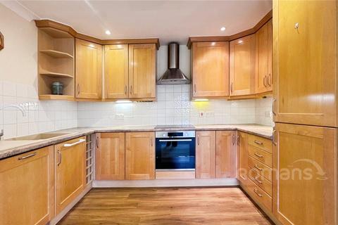 2 bedroom apartment for sale, Beaumont Village, Alexandra Road, Aldershot