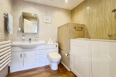 2 bedroom apartment for sale, Beaumont Village, Alexandra Road, Aldershot