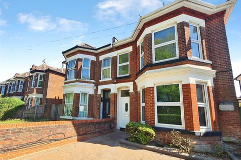 2 bedroom flat to rent, Foundry Lane, Hampshire SO15