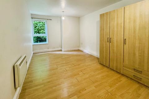2 bedroom flat for sale, Storey Hall, Lancaster, LA1