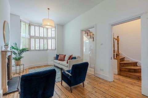 3 bedroom detached house for sale, Eton College Road, London