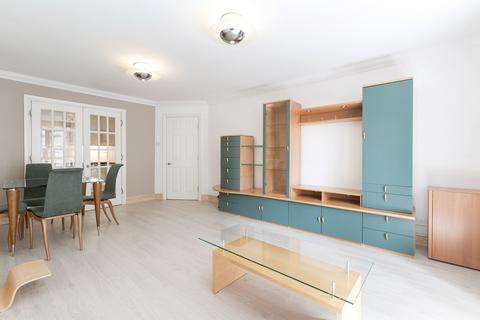 1 bedroom apartment to rent, Little Britain, London EC1A