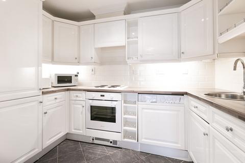 1 bedroom apartment to rent, Little Britain, London EC1A