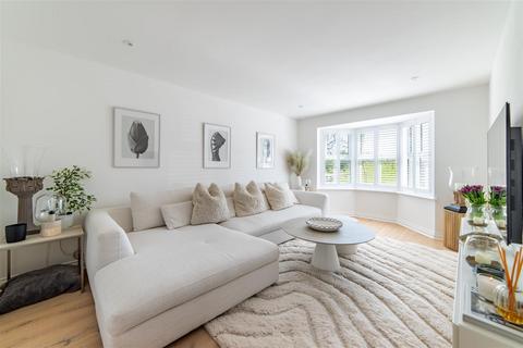 4 bedroom detached house for sale, Barony Grove, Newcastle Upon Tyne NE20