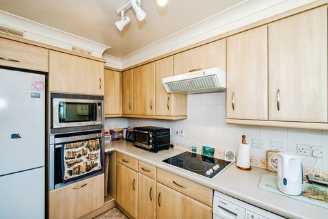 2 bedroom retirement property for sale, Wordsworth Road, West Sussex BN11