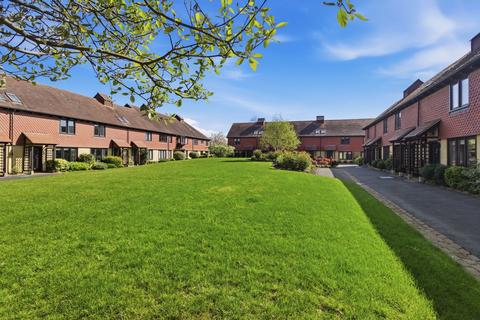 2 bedroom retirement property for sale, Berrow Court, Gardens Walk, Upton Upon Severn, WR8 0JP