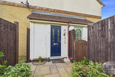 Thomas Rochford Way, Cheshunt, Waltham Cross
