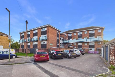 2 bedroom block of apartments for sale, Redlands Lane, Fareham, Hampshire, PO16 0UQ