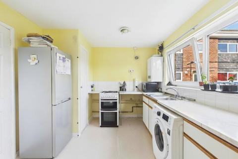 2 bedroom block of apartments for sale, Redlands Lane, Fareham, Hampshire, PO16 0UQ