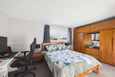 2 bedroom block of apartments for sale, Redlands Lane, Fareham, Hampshire, PO16 0UQ