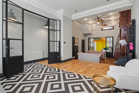 4 bedroom terraced house for sale, Nugent Terrace, St John's Wood, London NW8