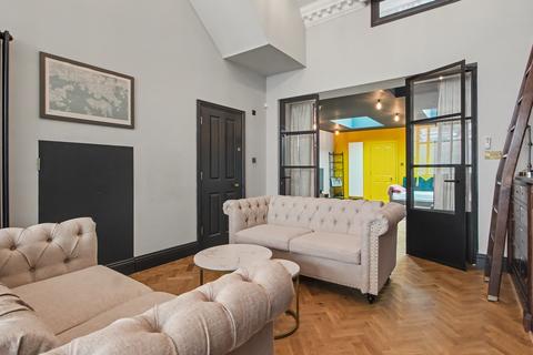4 bedroom terraced house for sale, Nugent Terrace, St John's Wood, London NW8