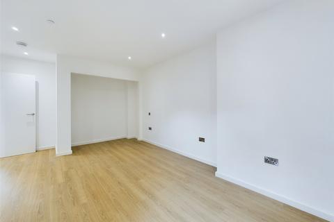 3 bedroom house to rent, Upton Lane, Forest Gate, London E7