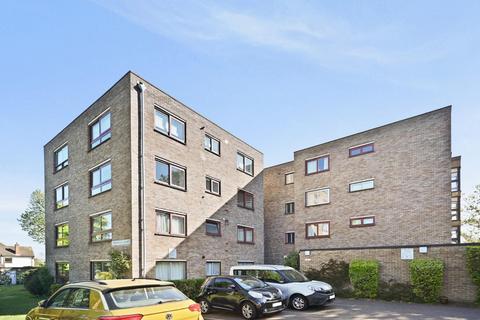 Studio for sale, Kent Avenue, Ealing