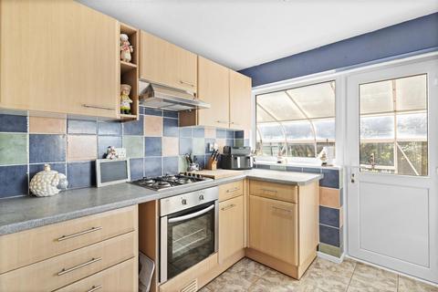 2 bedroom semi-detached bungalow for sale, Oldfield Crescent, Hailsham
