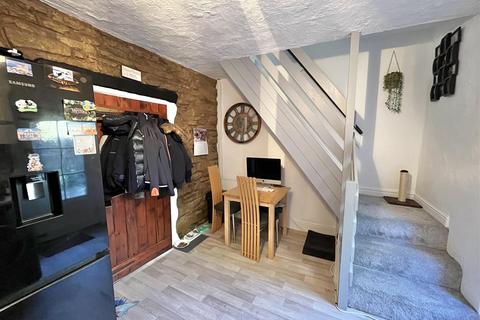 2 bedroom terraced house for sale, Platt Street, Padfield, Glossop
