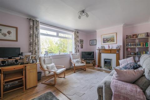 3 bedroom semi-detached house for sale, Cornwall Crescent, Brighouse
