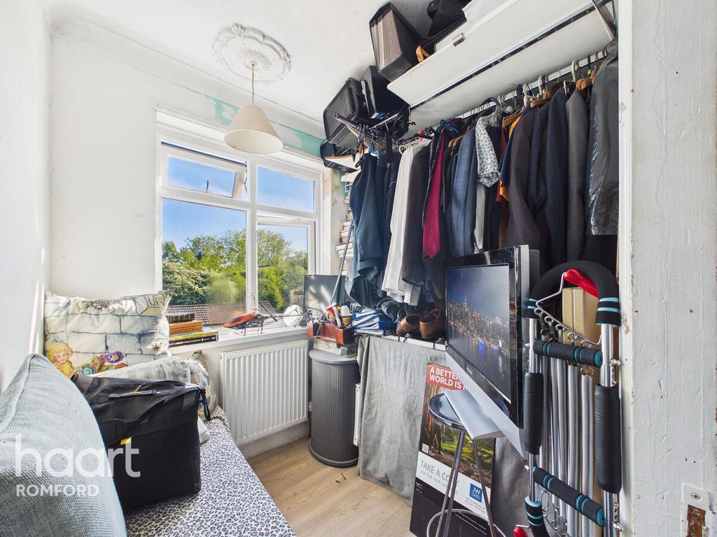 Walk-in wardrobe