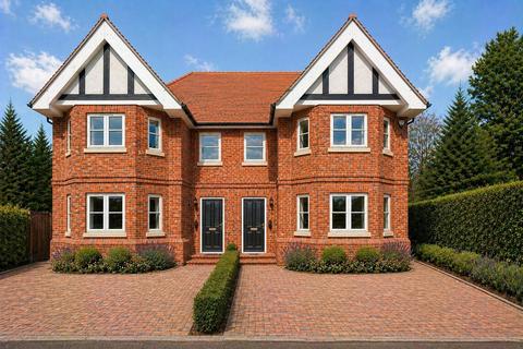 4 bedroom semi-detached house for sale, Brunswick Close, Ruden Way, Epsom