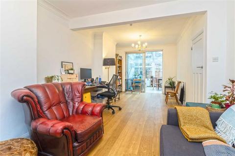 undefined, Barriedale, London SE14