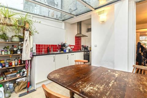 undefined, Barriedale, London SE14
