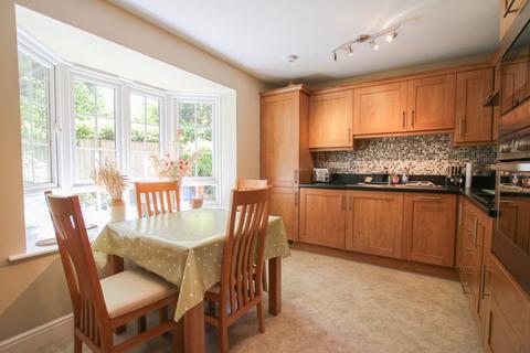 2 bedroom semi-detached house for sale, Harding Place, Wokingham, RG40