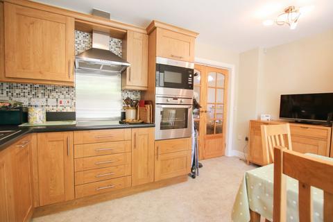 2 bedroom semi-detached house for sale, Harding Place, Wokingham, RG40
