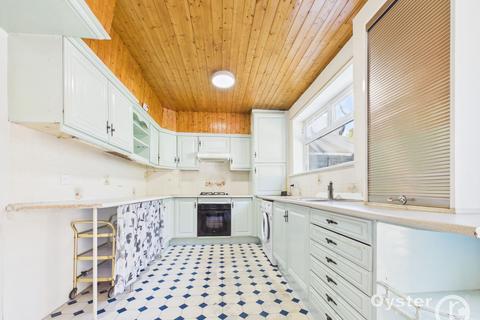 4 bedroom terraced house for sale, Meadfield, Edgware, HA8