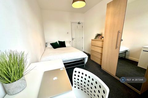 1 bedroom in a house share to rent, Borough Road, Middlesbrough, TS1