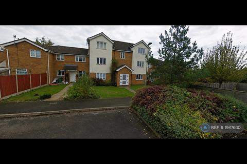 2 bedroom flat to rent, Foxdale Drive, Brierley Hill, DY5