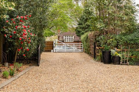 4 bedroom semi-detached house for sale, The Ridgeway, Northaw, Cuffley