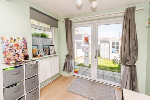 3 bedroom terraced house for sale, Stapleford Close, Romsey