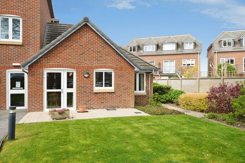 1 bedroom flat for sale, St. Marys Road, Hayling Island, Hampshire, PO11