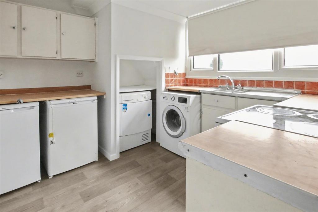 Utility room, utility