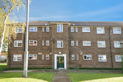 undefined, Montgomery Crescent, Romford