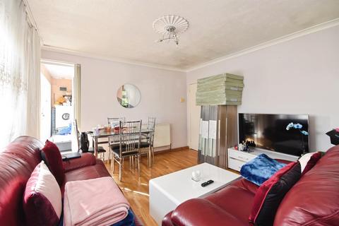 undefined, Montgomery Crescent, Romford