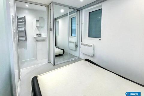 1 bedroom apartment to rent, Scout Way, Mill Hill, London
