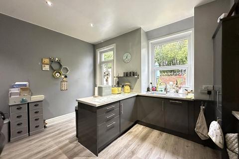 2 bedroom terraced house for sale, Melbourne Street North, Ashton-under-Lyne, Greater Manchester, OL6
