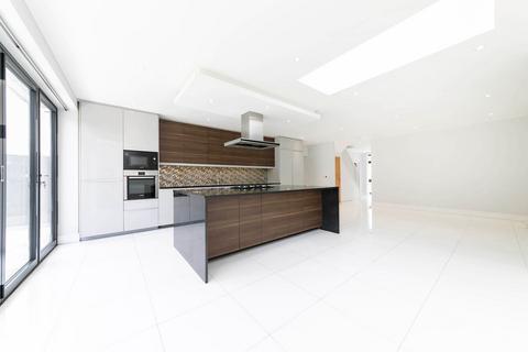 4 bedroom semi-detached house to rent, Burnley Road, London NW10
