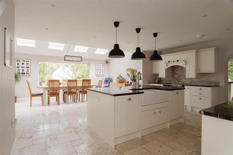 6 bedroom detached house for sale, Woodlands Drive, Ockley